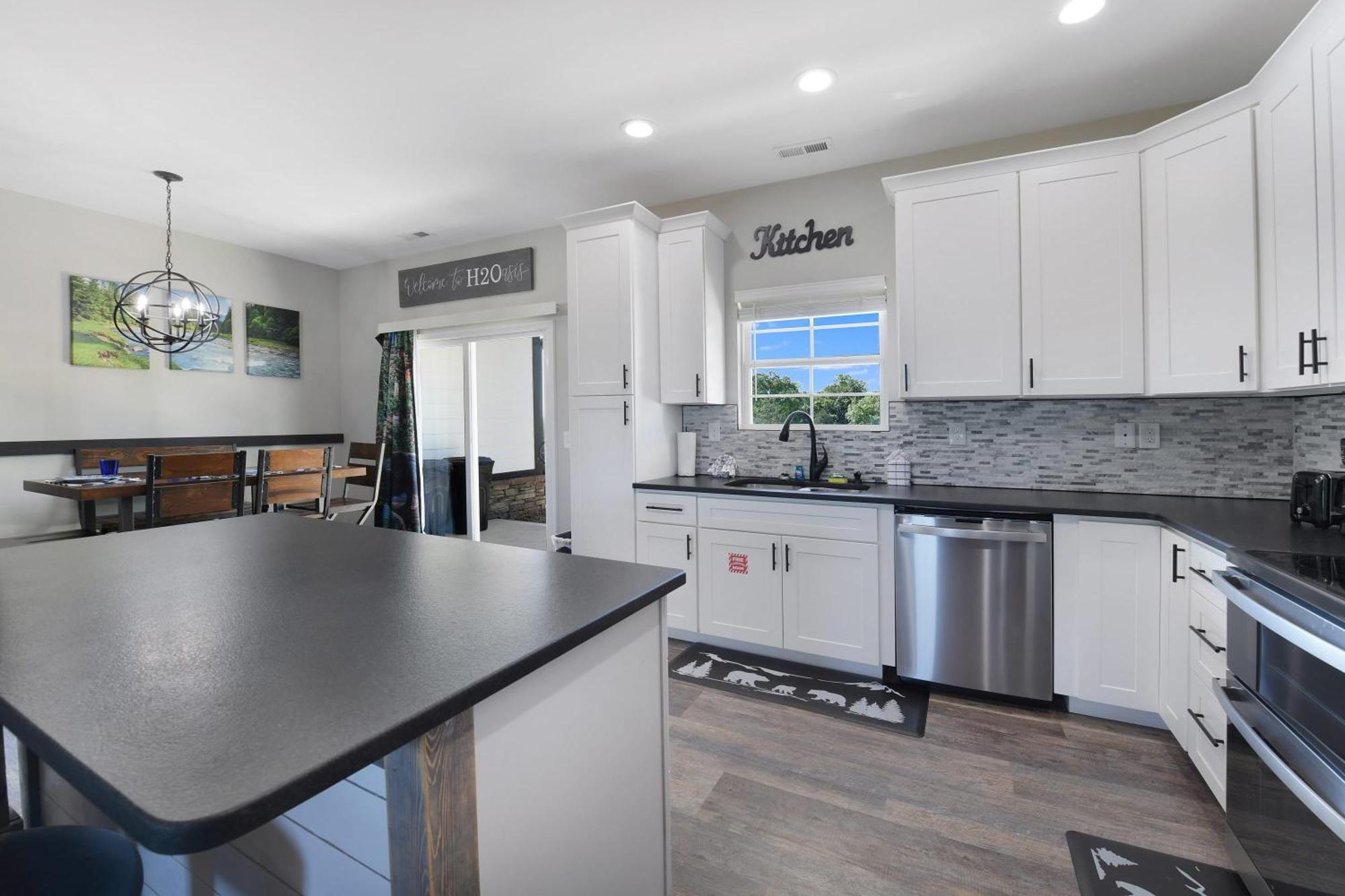 H2Oasis Incredible Pool Retreat With Mountains Views! Villa Sevierville Buitenkant foto
