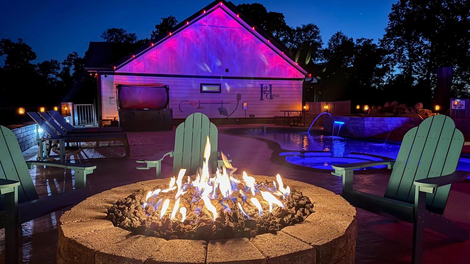 H2Oasis Incredible Pool Retreat With Mountains Views! Villa Sevierville Buitenkant foto